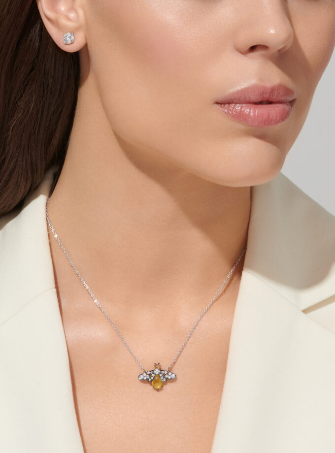 Колье пчела с сапфирами и бриллиантами