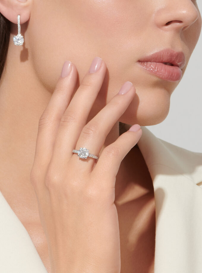 Кольцо с муассанитом 2,4 карата