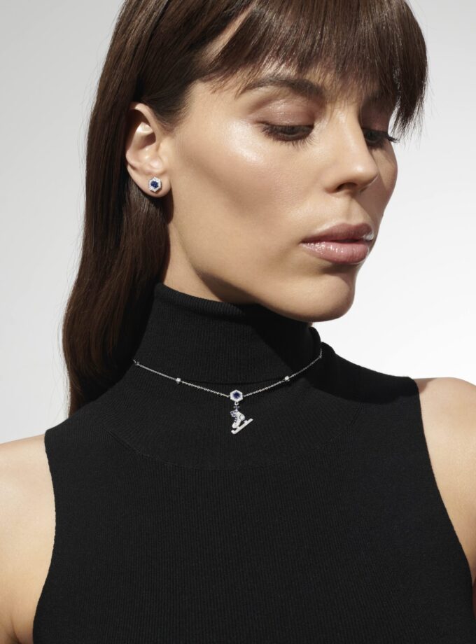 Серьги-пусеты с сапфирами 0,84 карат и муассанитами