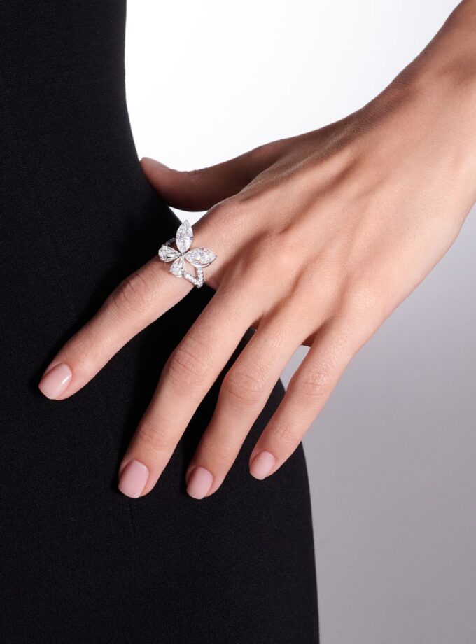 Кольцо бабочка с муассанитами 5,69 карат