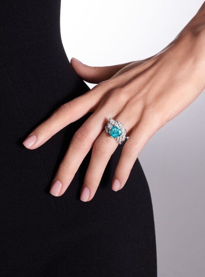 Кольцо крыло с турмалином и муассанитами, белое золото