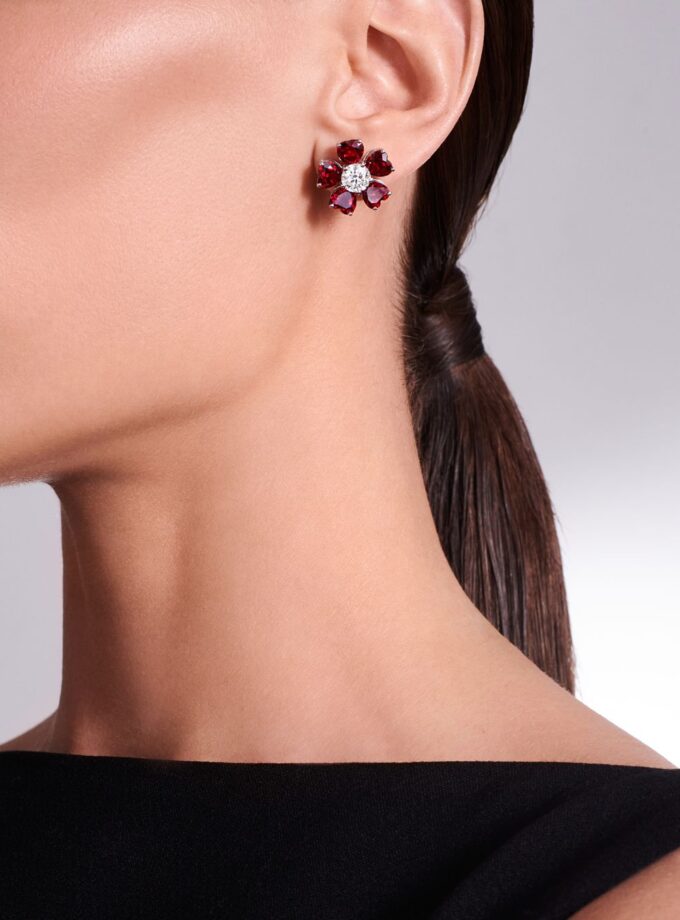 Пусеты с муассанитами и рубинами