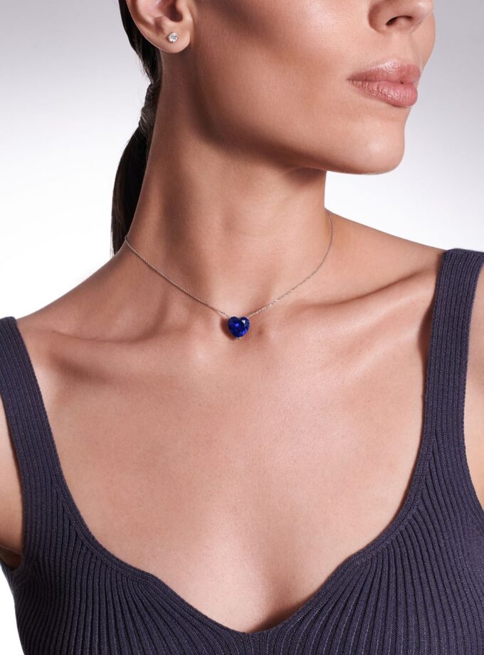 Колье Love, белое золото, голубой сапфир, 6 карат