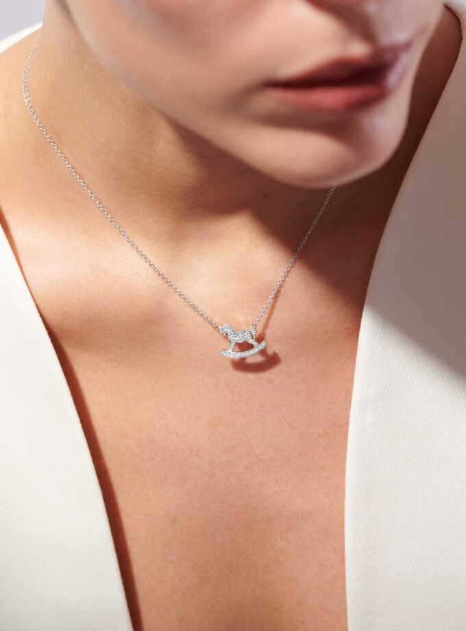 Колье TOY, белое золото, бриллианты