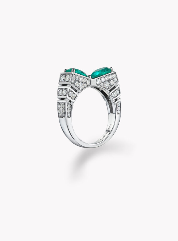Кольцо геометрия с изумрудами 1,68 кт., муассаниты огранки круг 1 карат