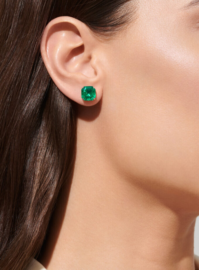 Пусеты с изумрудами 5,91 карат