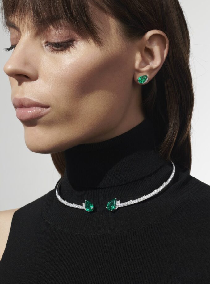 Чокер с изумрудами и муассанитами