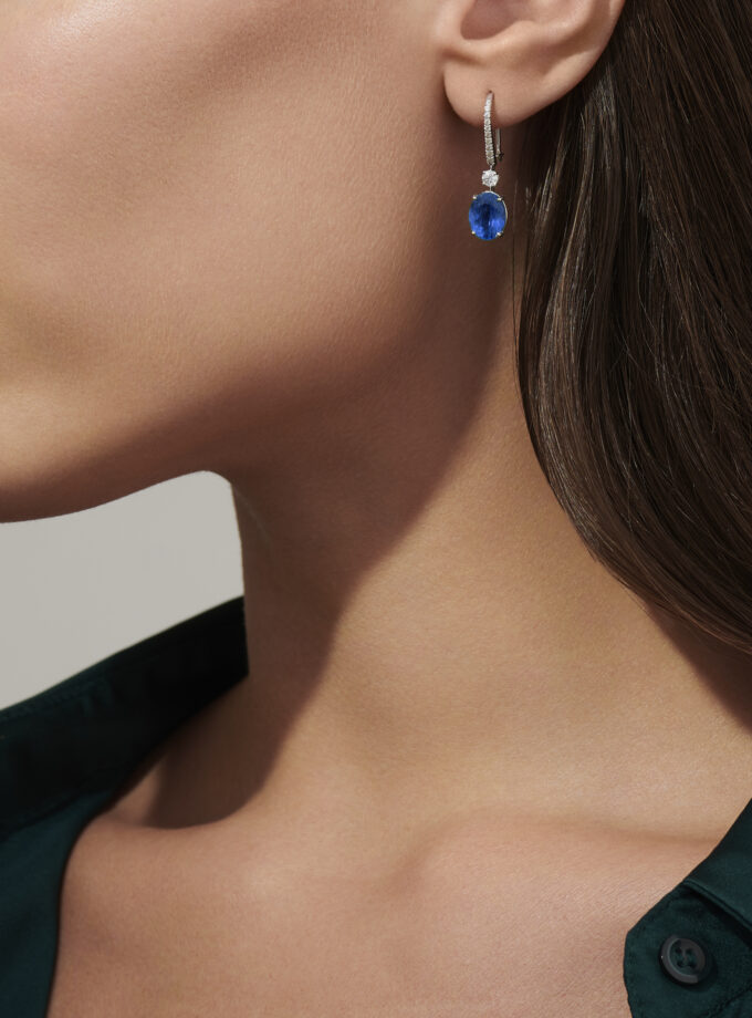 Серьги с сапфиром и муассанитами