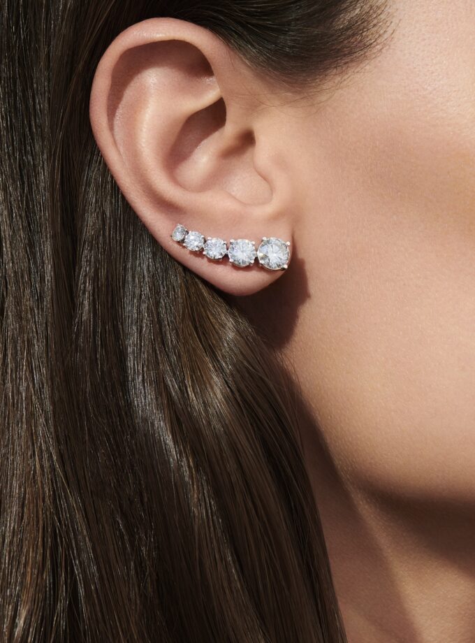 Серьги кометы, белое золото, муассаниты 4,7 карат